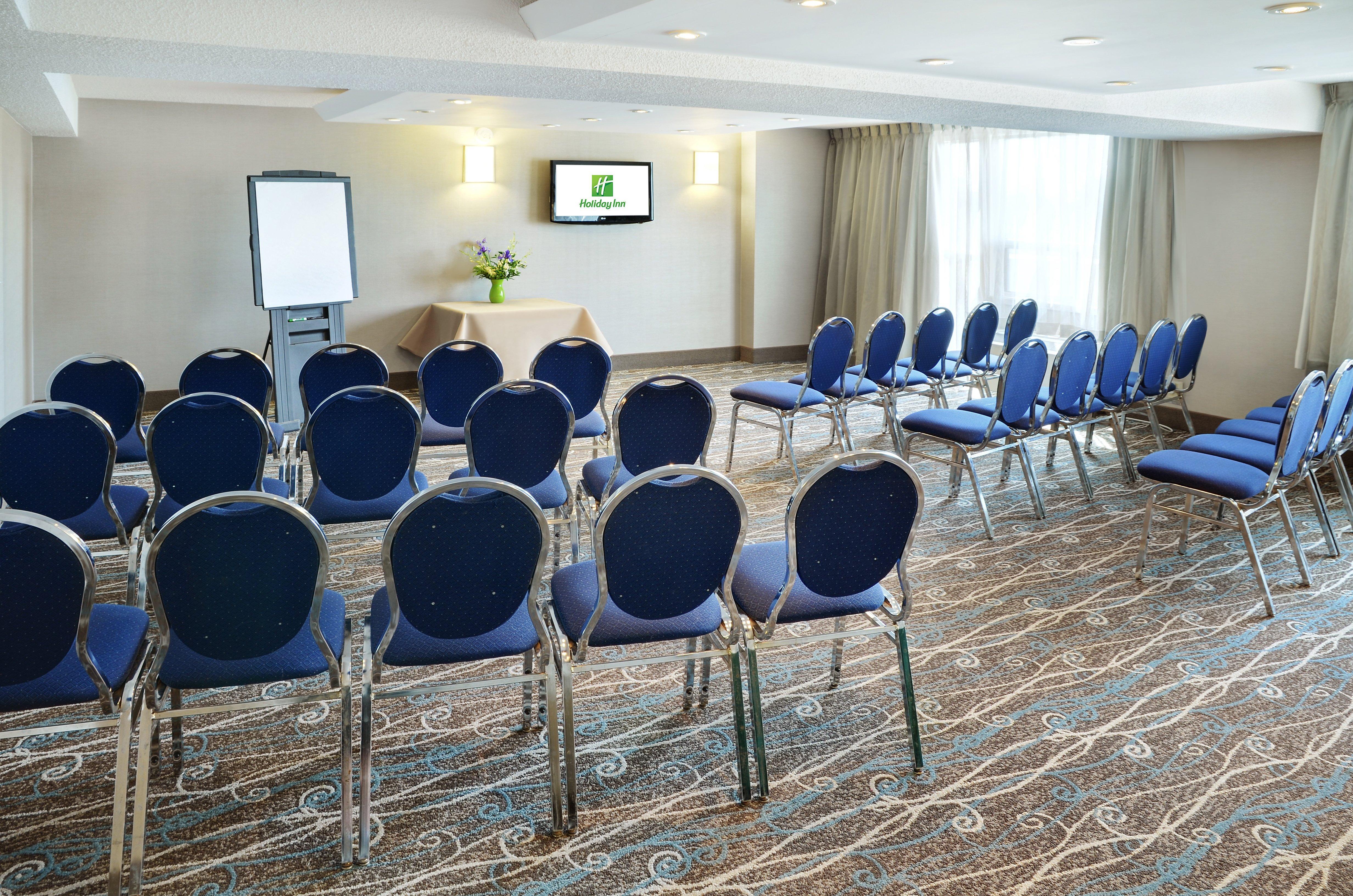 Holiday Inn Hotel & Suites London By Ihg Zewnętrze zdjęcie