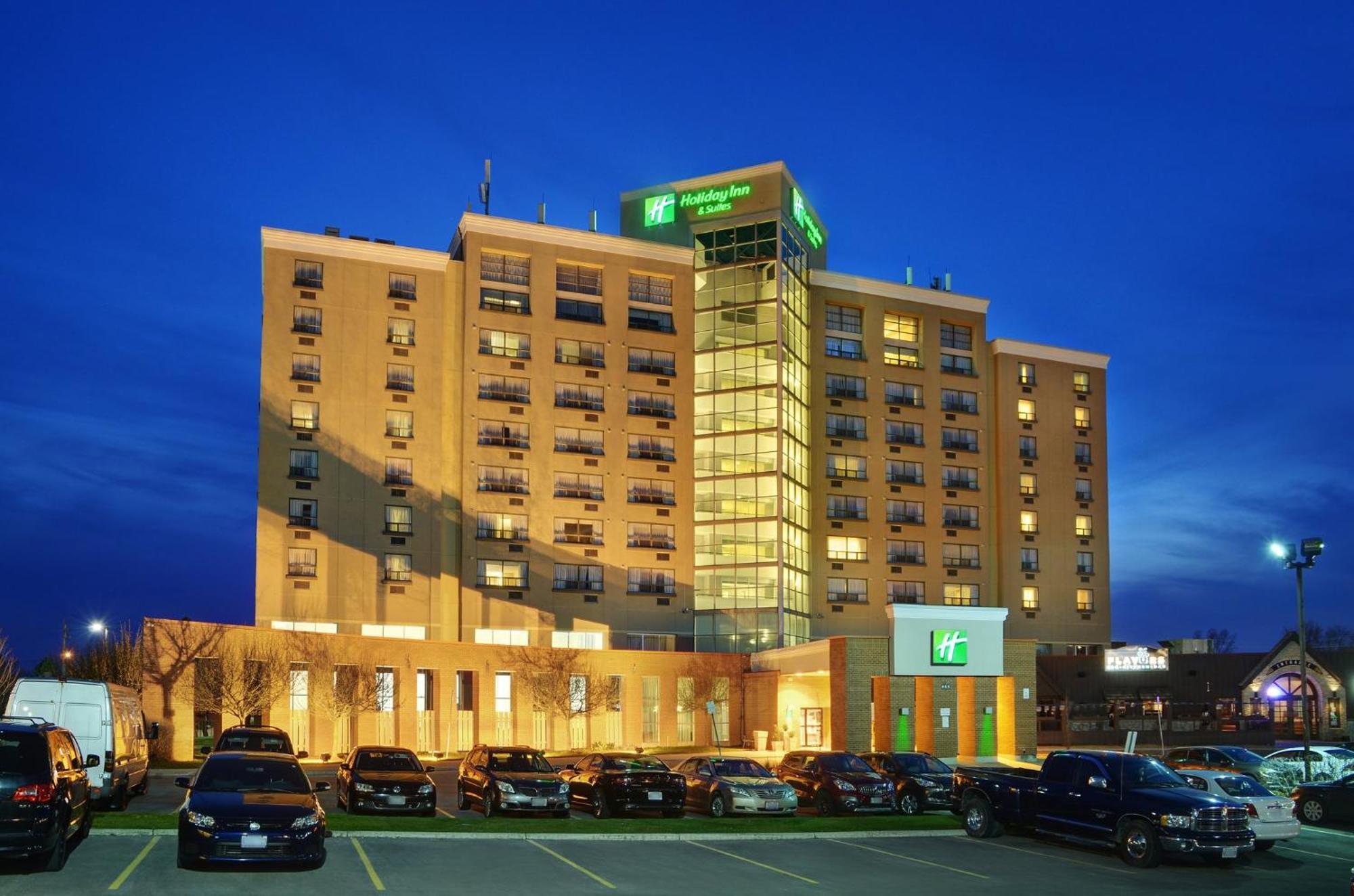 Holiday Inn Hotel & Suites London By Ihg Zewnętrze zdjęcie